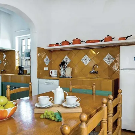 Sleeps 8 Air Con Wifi Alaior